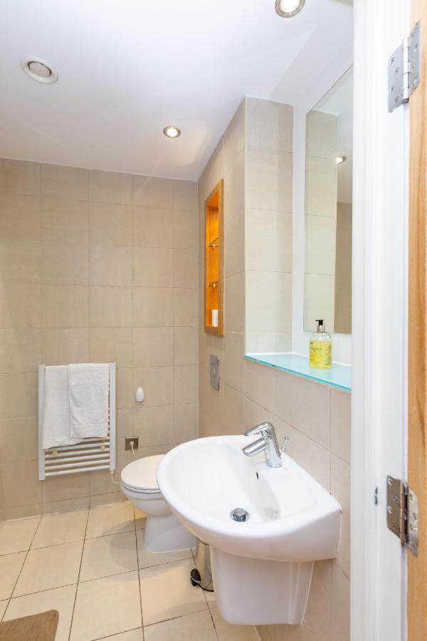 Apartment West One Plaza 2 Sheffield